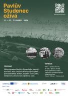 festivalová atmosféra s uměleckými instalacemi